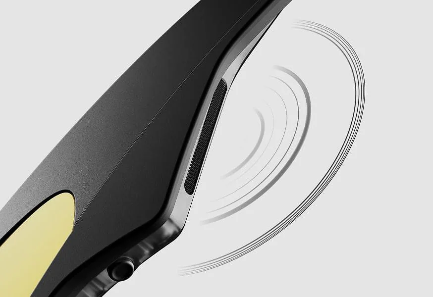 D Audio Static White