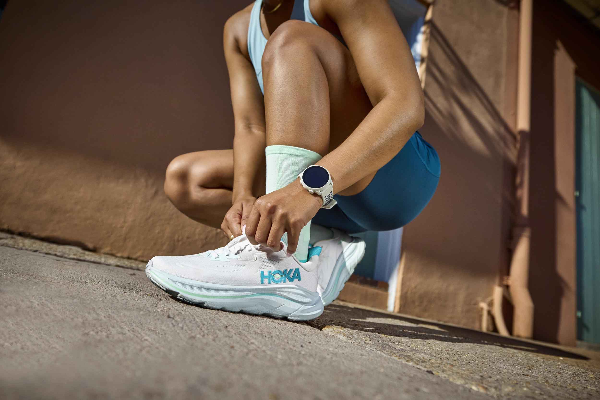 HOKA CLIFTON10 WOMENS GROUP 1138