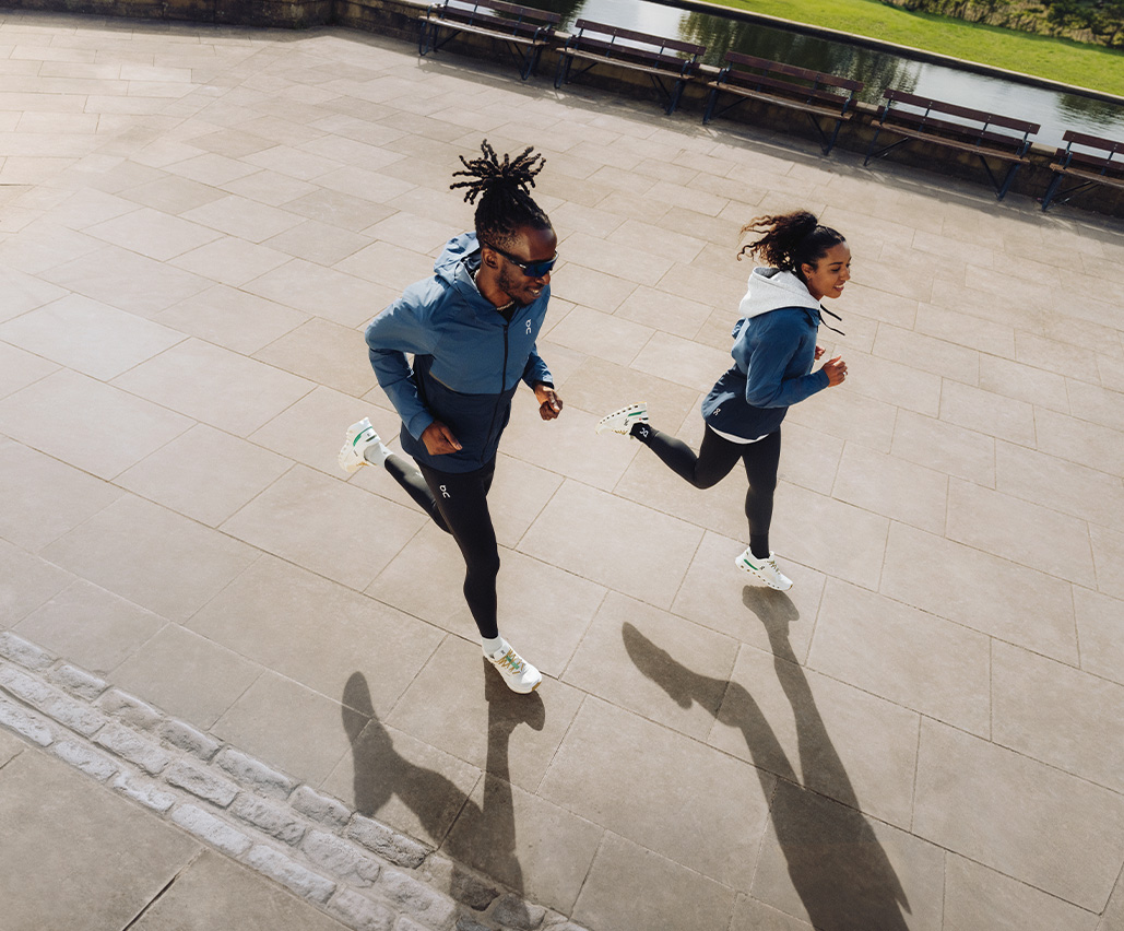 Ss24 Cloudrunner2 Display Revolut 1029X852 02