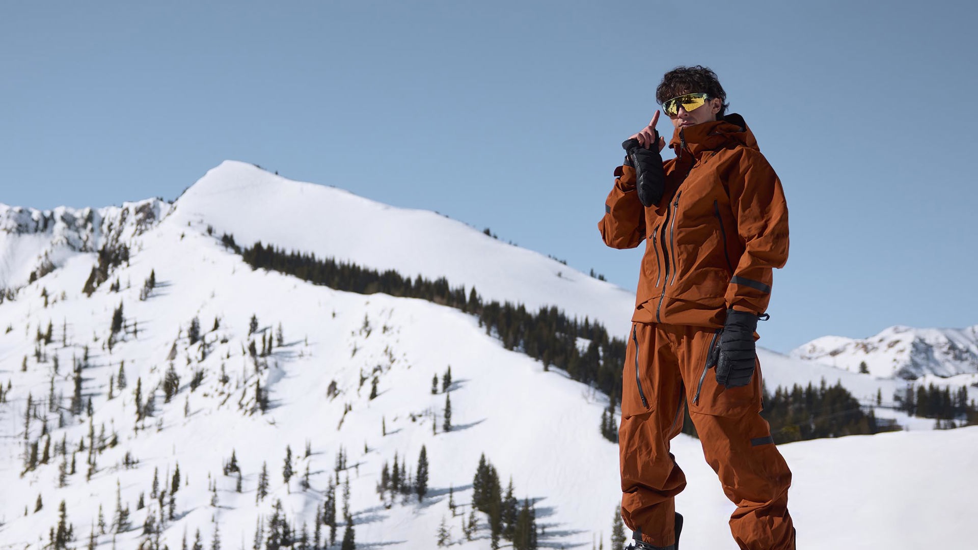 MARK MCMORRIS WEARING OAKLEY META VANGUARD