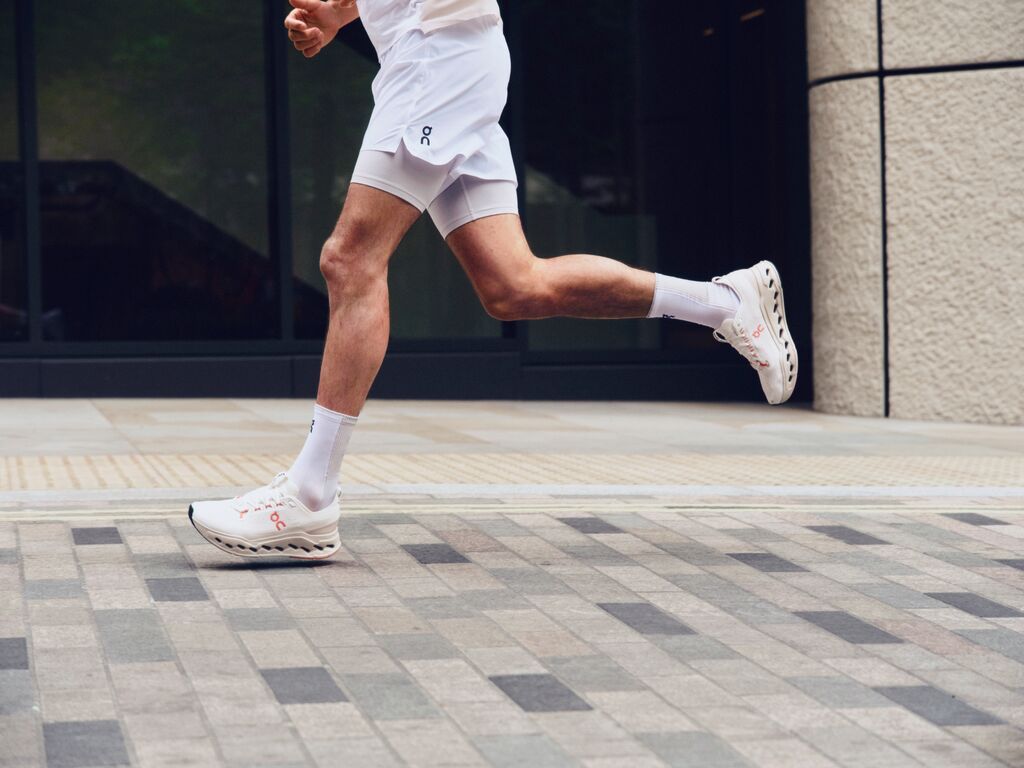 Create Small JPG Fw25 Run Culture Pr Head To Toe Still Runculture Rgb 06