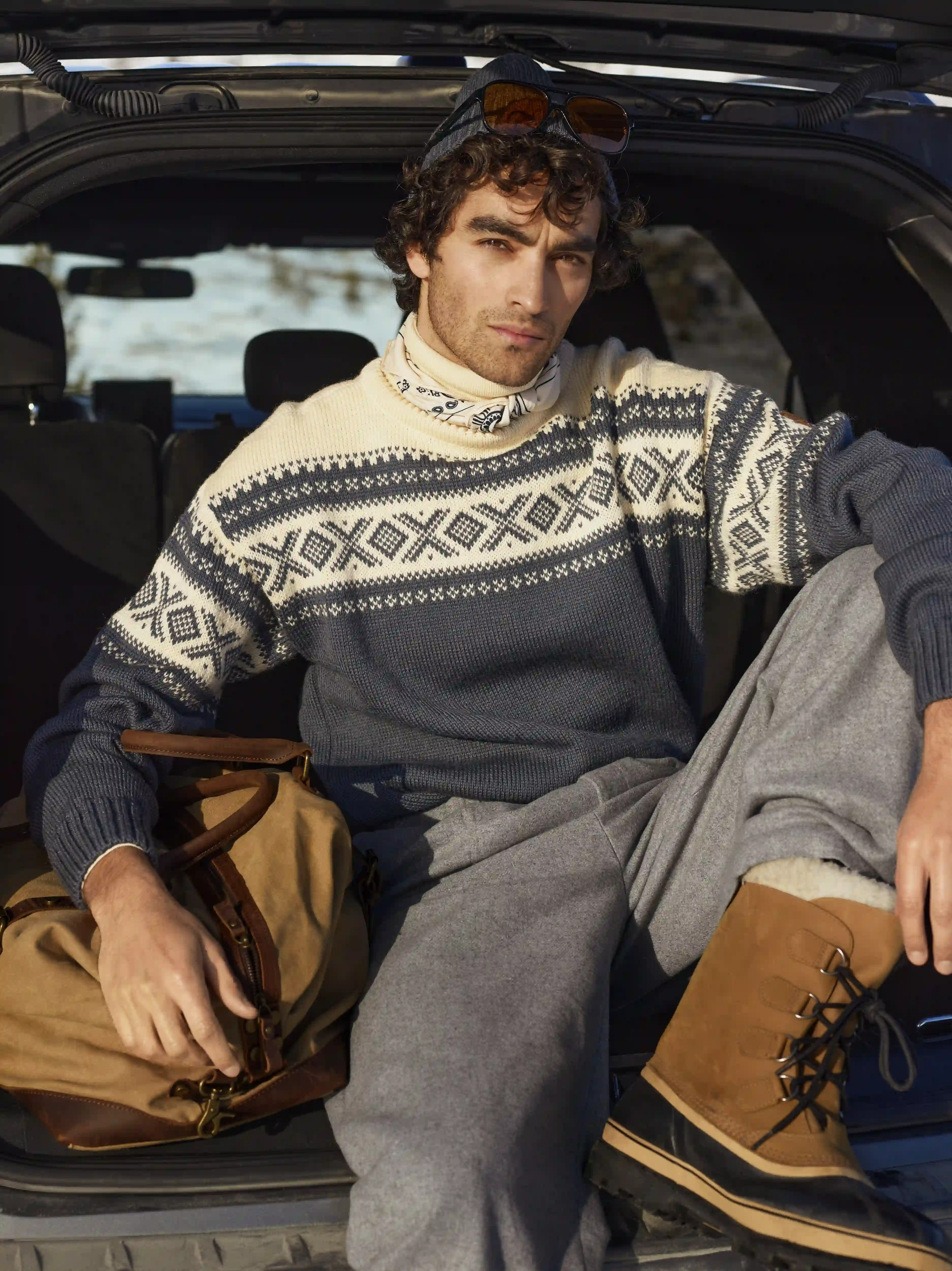 Cortina 1956 Unisex Sweater 0